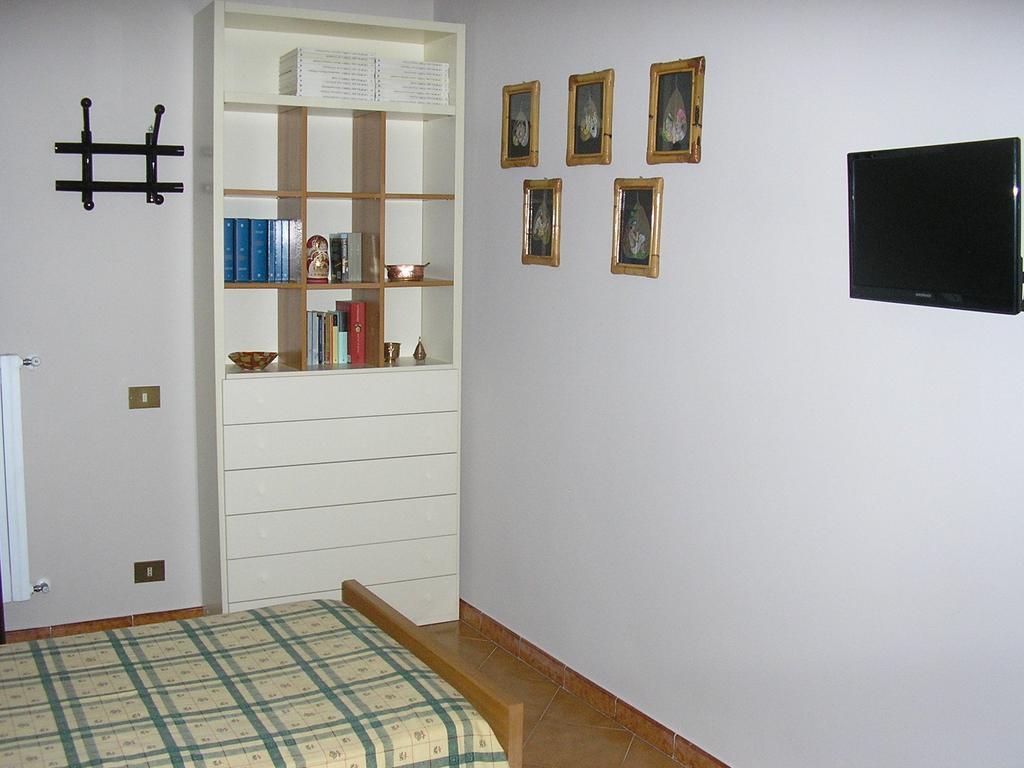 Al Vecchio Olivo Panzió Frascati Szoba fotó