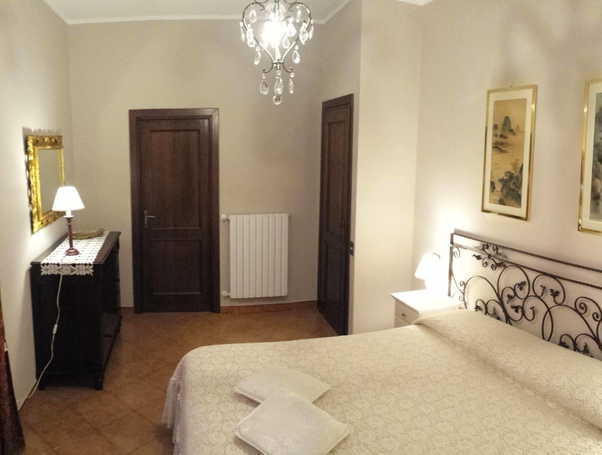Al Vecchio Olivo Panzió Frascati Kültér fotó