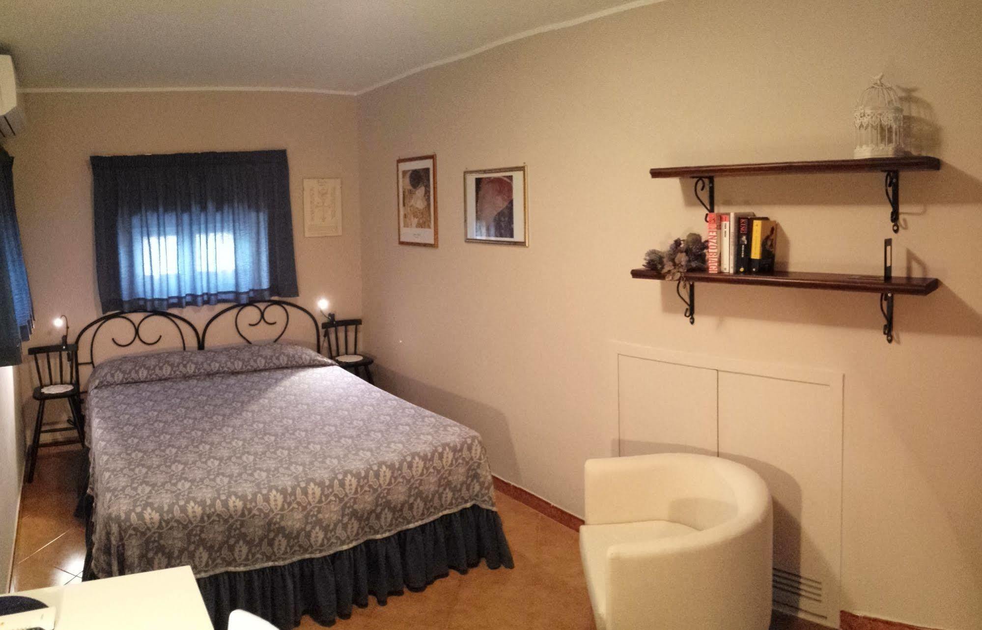 Al Vecchio Olivo Panzió Frascati Kültér fotó